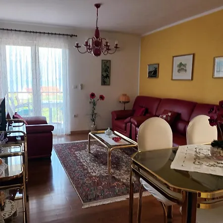 Fanita * بوستيرا